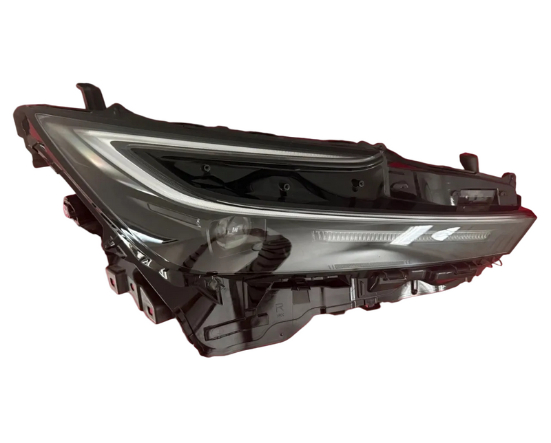81140-47B00 Genuine Toyota Right Headlight Assembly For Prius Prius Prime 2.0L