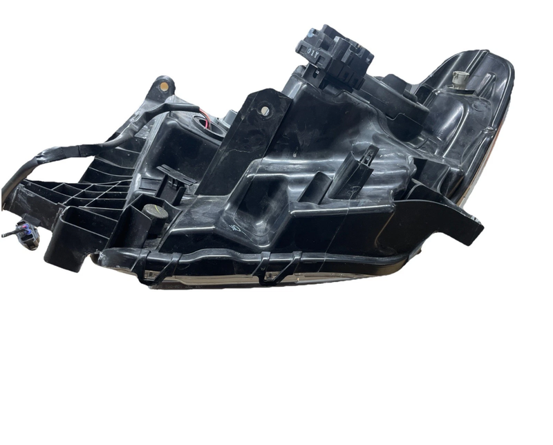811100C130 Genuine Toyota Headlamp Assembly For Tundra 5.7L