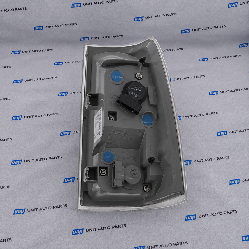 55077743AC Genuine Mopar Tail Stop Backup Lamp For Mitsubishi Raider