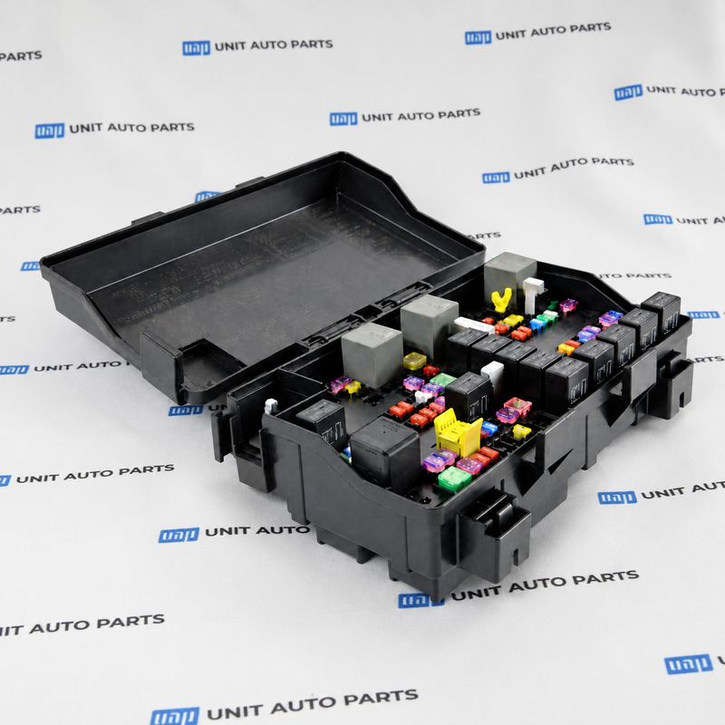 68243265AC Genuine Mopar Intelligent Power Distribution Center For Ram 2500 6.7L Diesel
