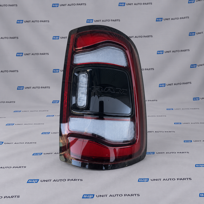 68639090AB Genuine Mopar Right Tail Lamp For Ram 2500 3500