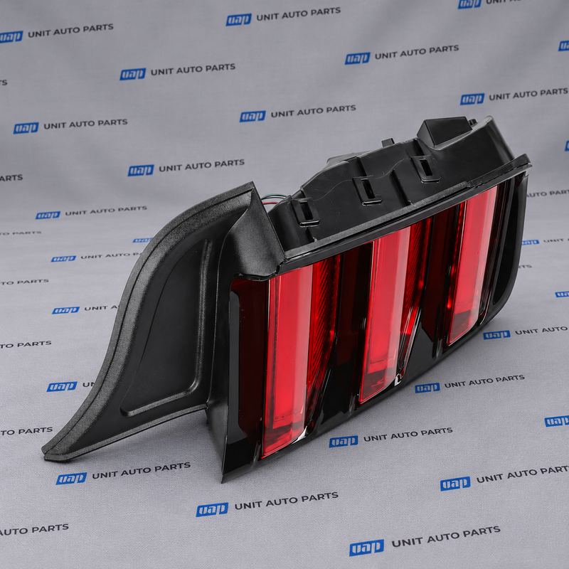 FR3Z-13404-F Genuine Ford Tail Lamp Assembly For Mustang