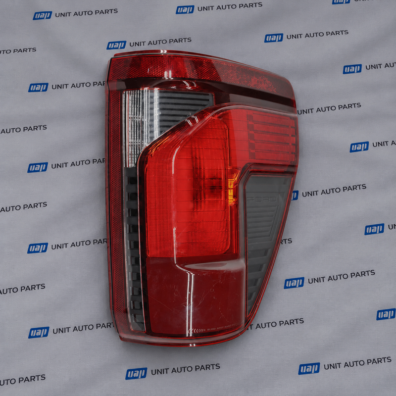 RL3Z-13404-B Genuine Ford Tail Lamp For F-150 5.0L