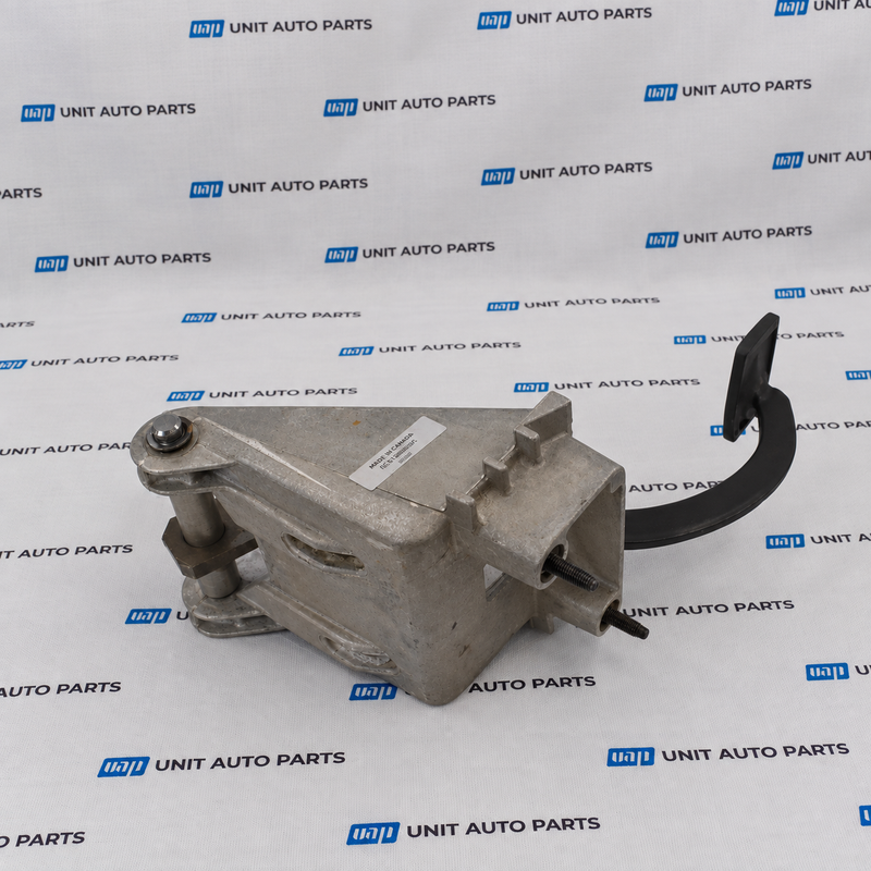 YC3Z-7B633-BA Genuine Ford Clutch Pedal For F-250 F-550 Super Duty 7.3L