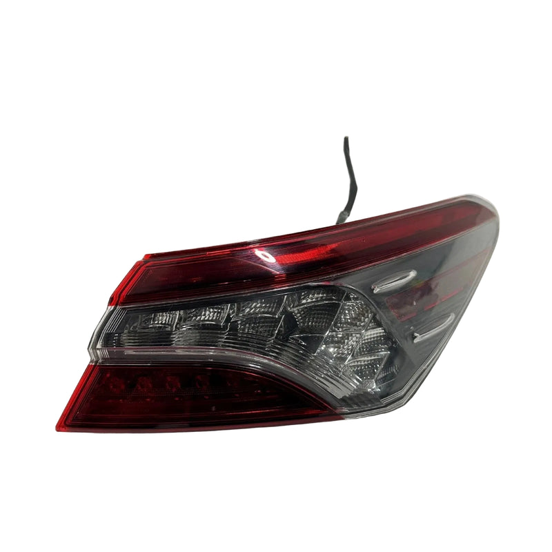 8155006A30 Genuine Toyota Passenger Side Tail Lamp Assembly For 2020-2024 Camry