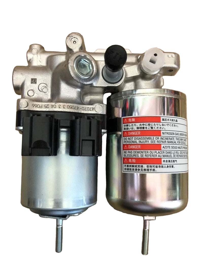 47070-47060 Genuine Toyota Brake Booster Pump For Prius RAV4 iQ