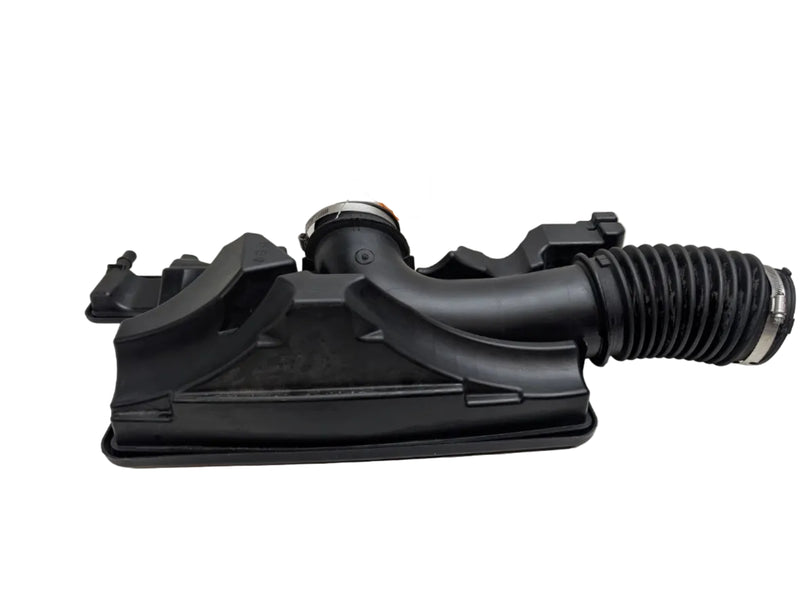 20931028 Genuine GM Air Cleaner Outlet Duct Assembly For Tahoe Yukon 6.2L