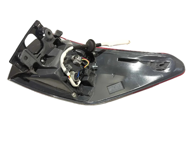 815600E250 Genuine Toyota Tail Light Assembly For Toyota Driver Side