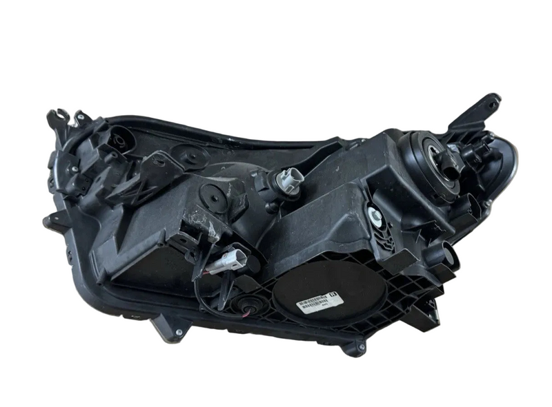 81110-0R080 Genuine Toyota Passenger Side Headlamp For 2016-2018 RAV4