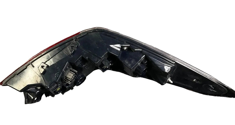 8155006720 Genuine Toyota Passenger Side Tail Lamp Assembly For 2018-2021 Camry
