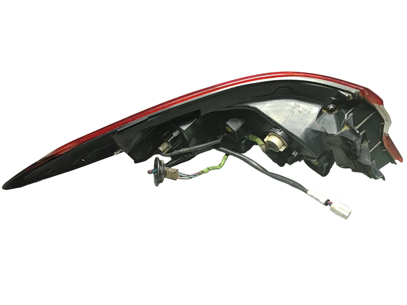 8155006840 Genuine Toyota Passenger Side Tail Lamp Assembly For 2018-2020 Camry