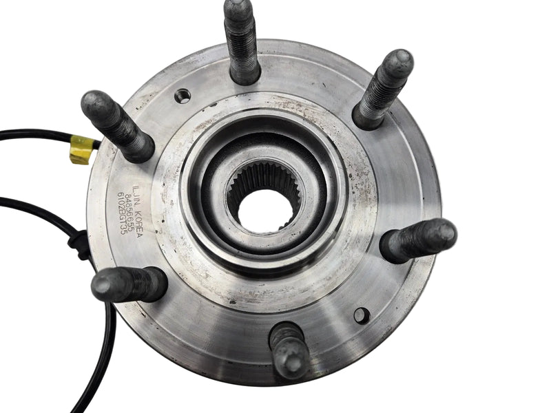 15863441 Genuine GM Front Wheel Hub and Bearing