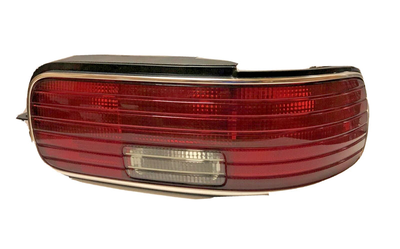 05977353 Genuine GM Tail Lamp Assembly For Caprice