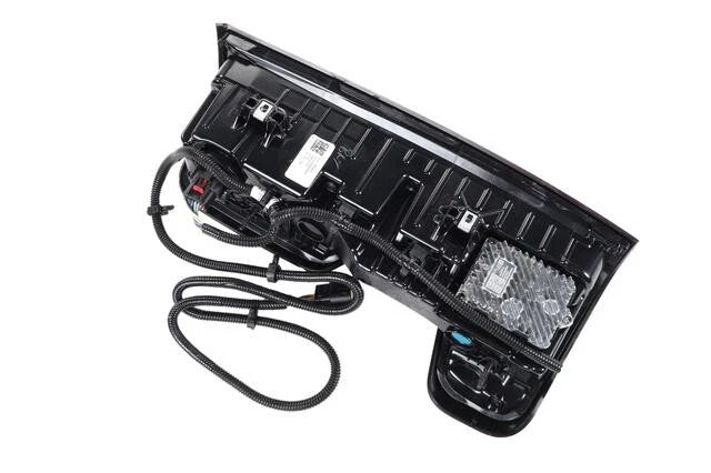 86544566 Genuine GM Rear Stop Lamp Assembly For Silverado 2500HD 3500HD
